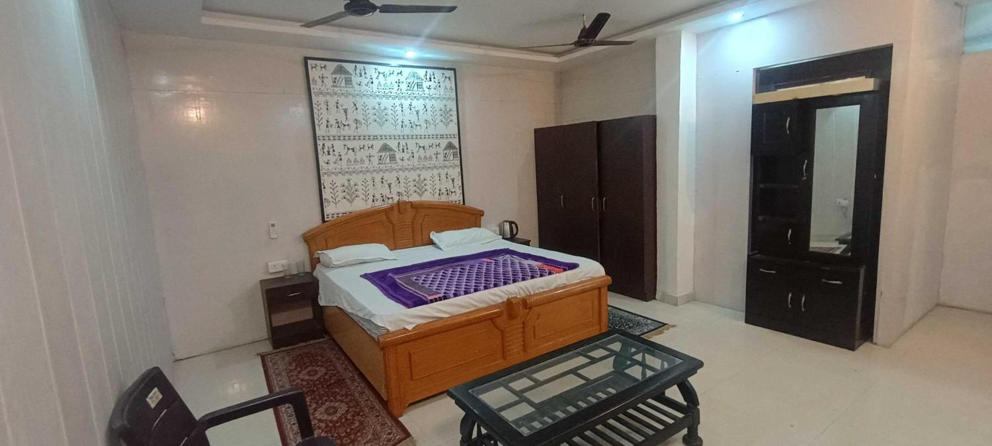 Hotel O Isvp 3*